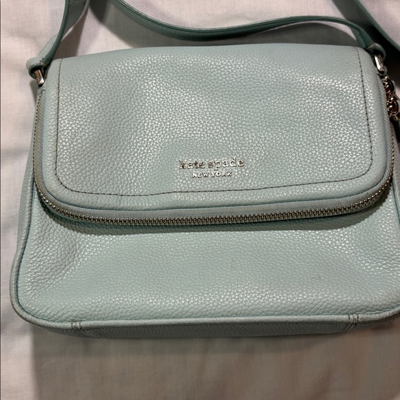 Kate Spade Light Blue Run Around Crossbody Bag EUC - Picture 2 of 13